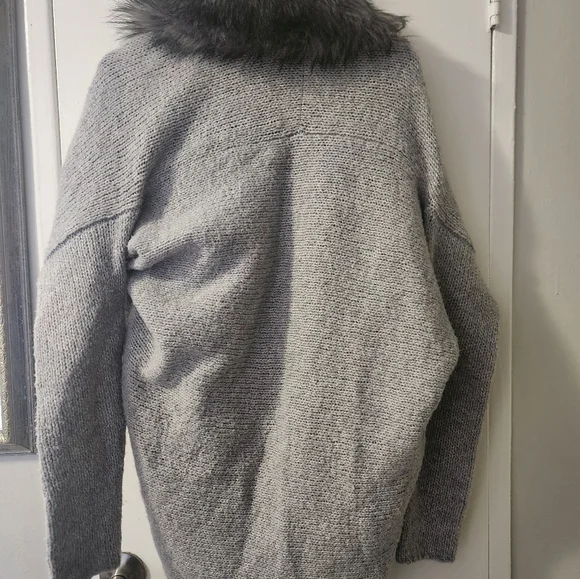 🩶 2/20 - Picture 5 of 5